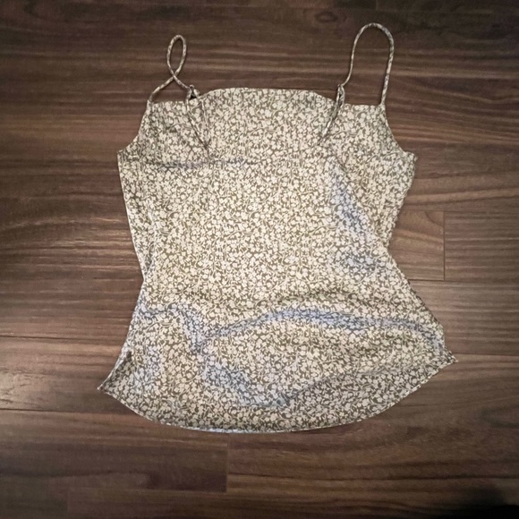 Silky tank - Picture 2 of 2